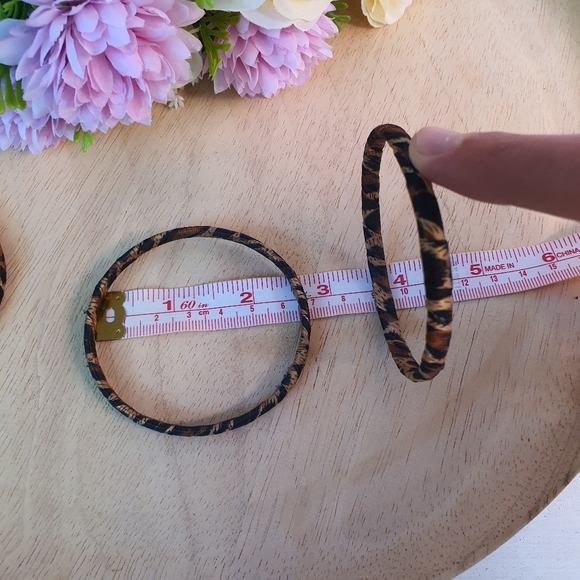 Leopard Print Fabric Bangles - Picture 6 of 7